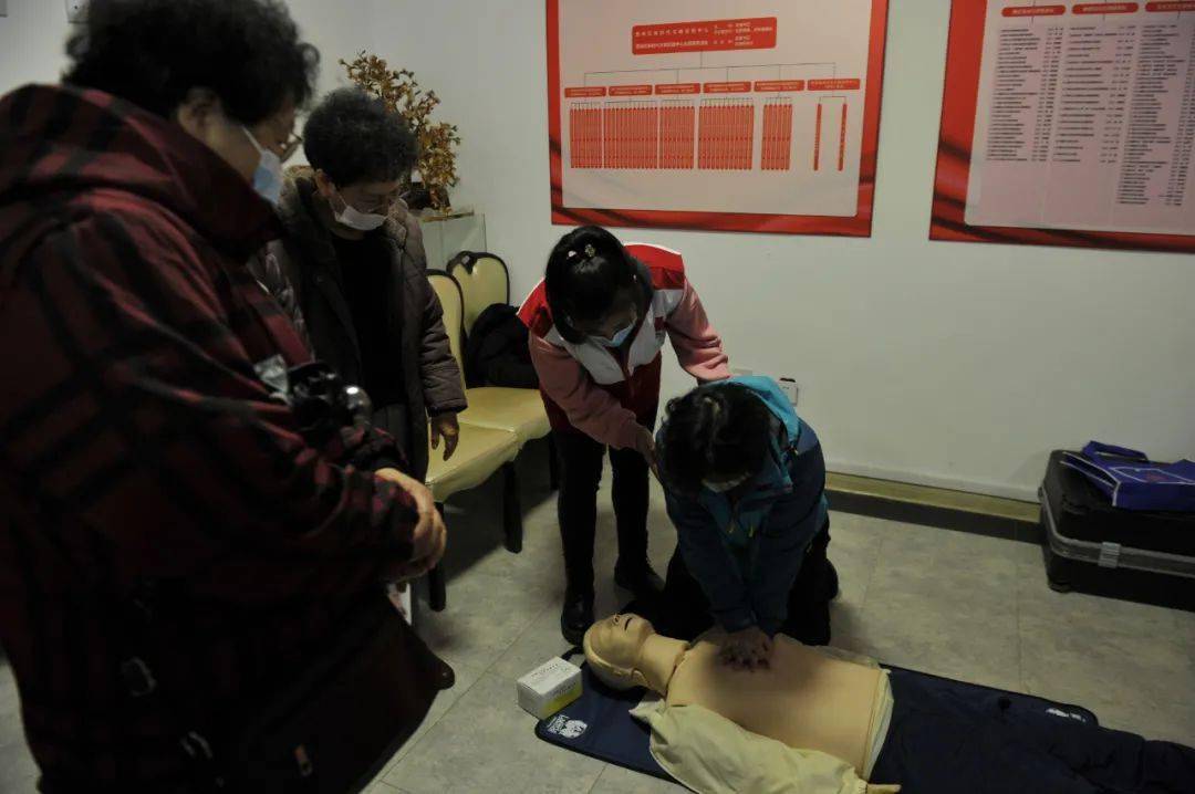 暖心贴心聚心 西岗区新时代文明之风吹进黎民心田【星空体育app下载】(图4)
暖心贴心聚心 西岗区新时代文明之风吹进黎民心田【星空体育app下载】(图4)