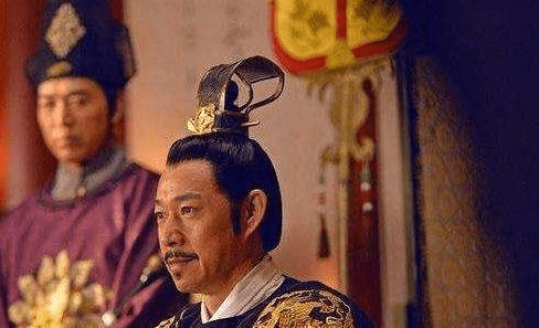 
当人问“您尊姓”时 通常会回覆“免贵” 但这2个姓不行用免贵_星空体育app下载(图10)