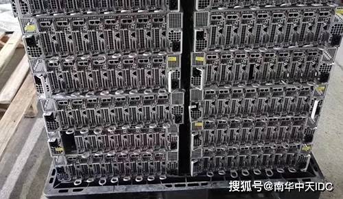 星空体育APP-
云服务器先容(图1)